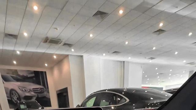 18.02 1F288650 Mercedes-Benz GLC 43 AMG.MOV