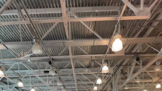 26.02 LA413794 Range Rover Vogue SE.MOV