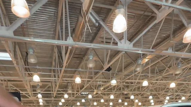 26.02 MA435884 Range Rover SC SVAutobiography.MOV