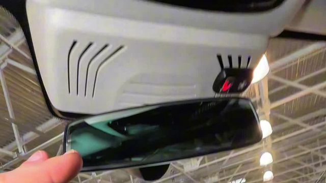 27.02 SE85590 BMW X3.MOV