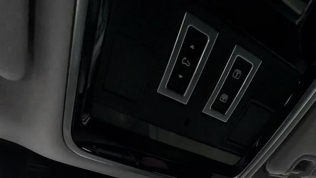 09.03 GA308335 Land Rover Range Rover IV.MOV