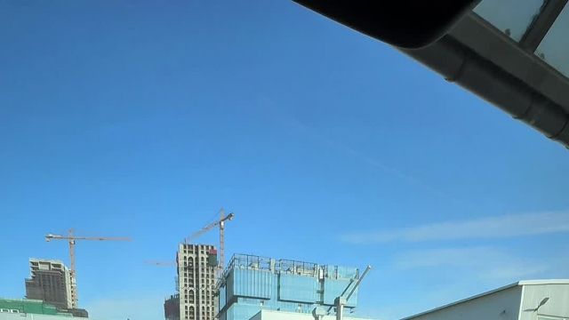 17.03 RS014209 Geely Monjaro.MOV