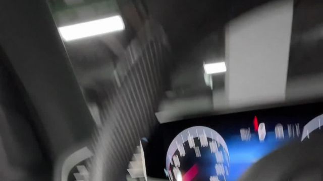 26.03 RB091327 Mercedes GLS.MOV