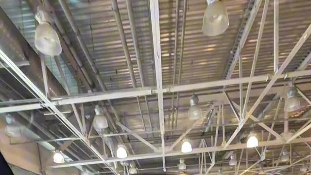 27.03 0CH84056 BMW 8.MOV