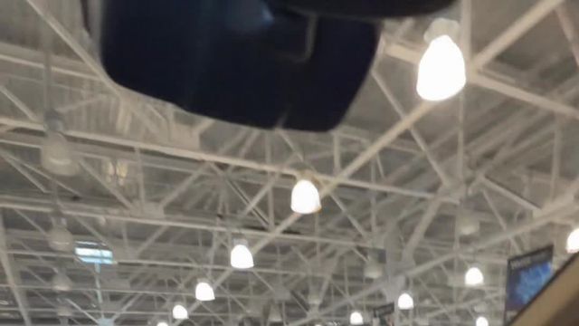 02.04 PE100441 Voyah Dream.MOV