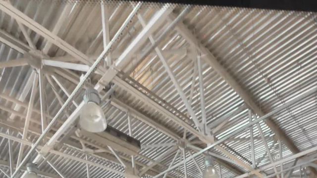 03.04 9041022 BMW X5.MOV