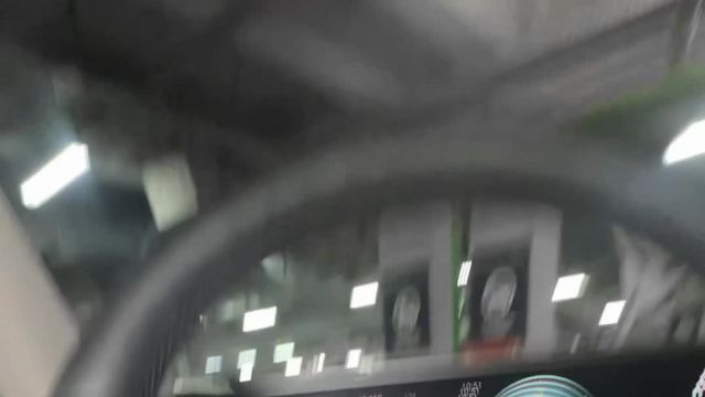 13.04 5L009773 Mercedes GLS.MOV