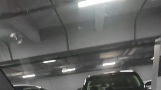 13.04 L003186 Mercedes GLC.MOV