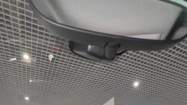 15.04 5T13790 BMW X2.MOV