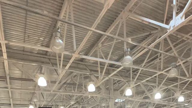 16.04 LD027680 Volkswagen Touareg R-line.MOV