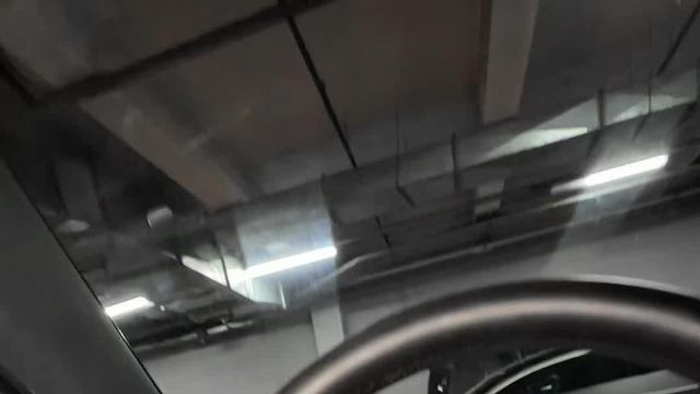 28.04 1A031299 Mercedes GLE.MOV