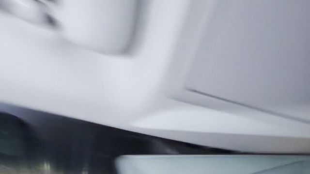 25.06 04288177 Toyota LC200 FL.MOV