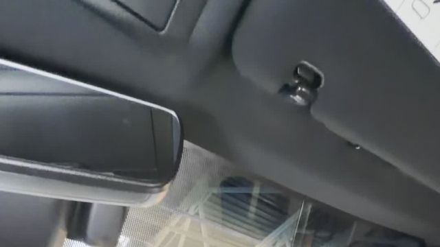 17.07 4273955 Lexus LX 570.MOV