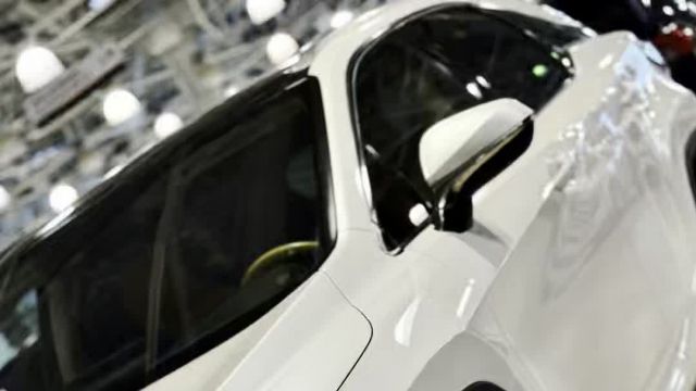 25.08 02121680 Lexus RX300.MOV