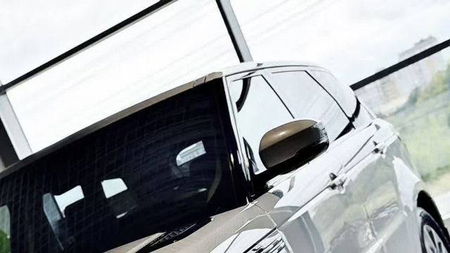 27.08 GA594646 Range Rover Sport.MOV