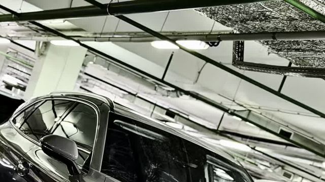 28.08 R1Y05268 Hongqi HS5.MOV