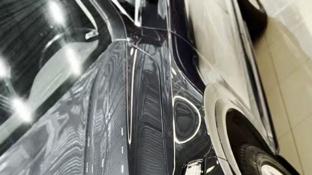 10.09 1371686 Volvo XC90.MOV