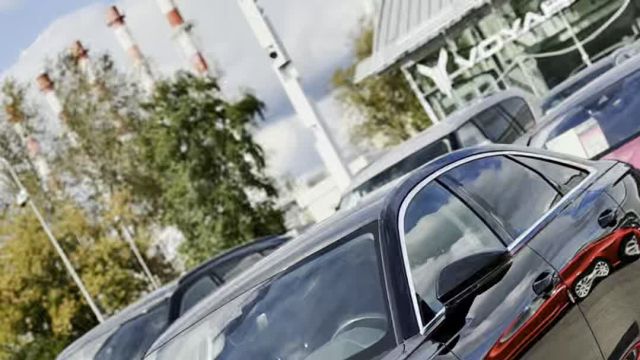 14.09 MN046528 Audi A6.MOV