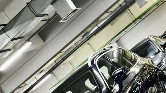 15.09 1493319 Volvo XC90.MOV
