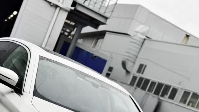13.10 NCK11121 BMW 520i.MOV