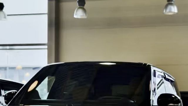 15.10 LA574269 Range Rover SC Autobiography.MOV