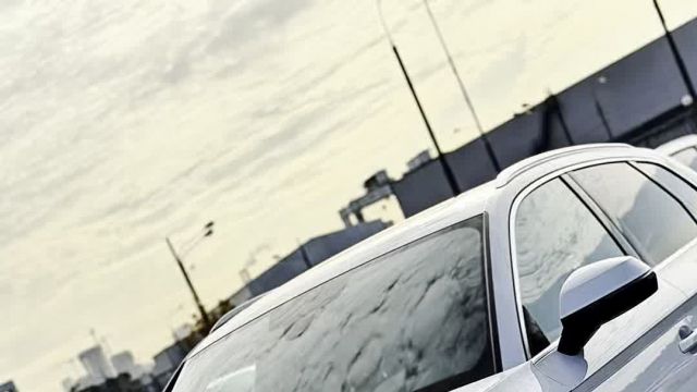 21.10 L2072534 Audi Q5.MOV