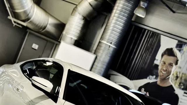 23.10 CG27579 BMW 4.MOV